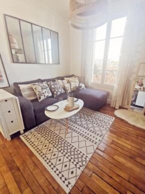 Charmant studio à 10 mn de Paris